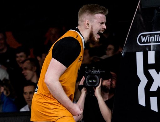 В мужском Финале непобедимых нет!