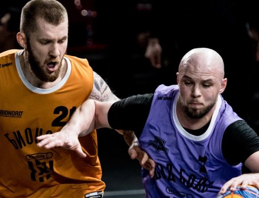 На четыре вакансии в плей-офф претендуют 5 команд