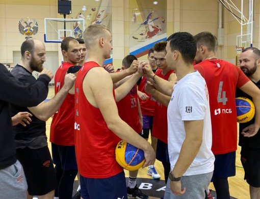 Сборная России продолжает тренировки в Новогорске