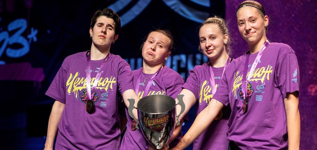 У «Красной Пахры» - победный дубль!