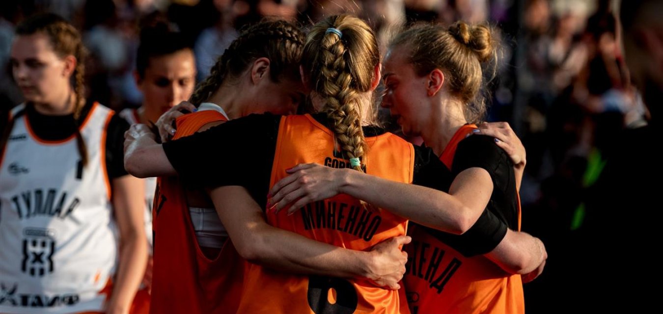 Победы в последнем туре обернулись поражениями в четвертьфинале