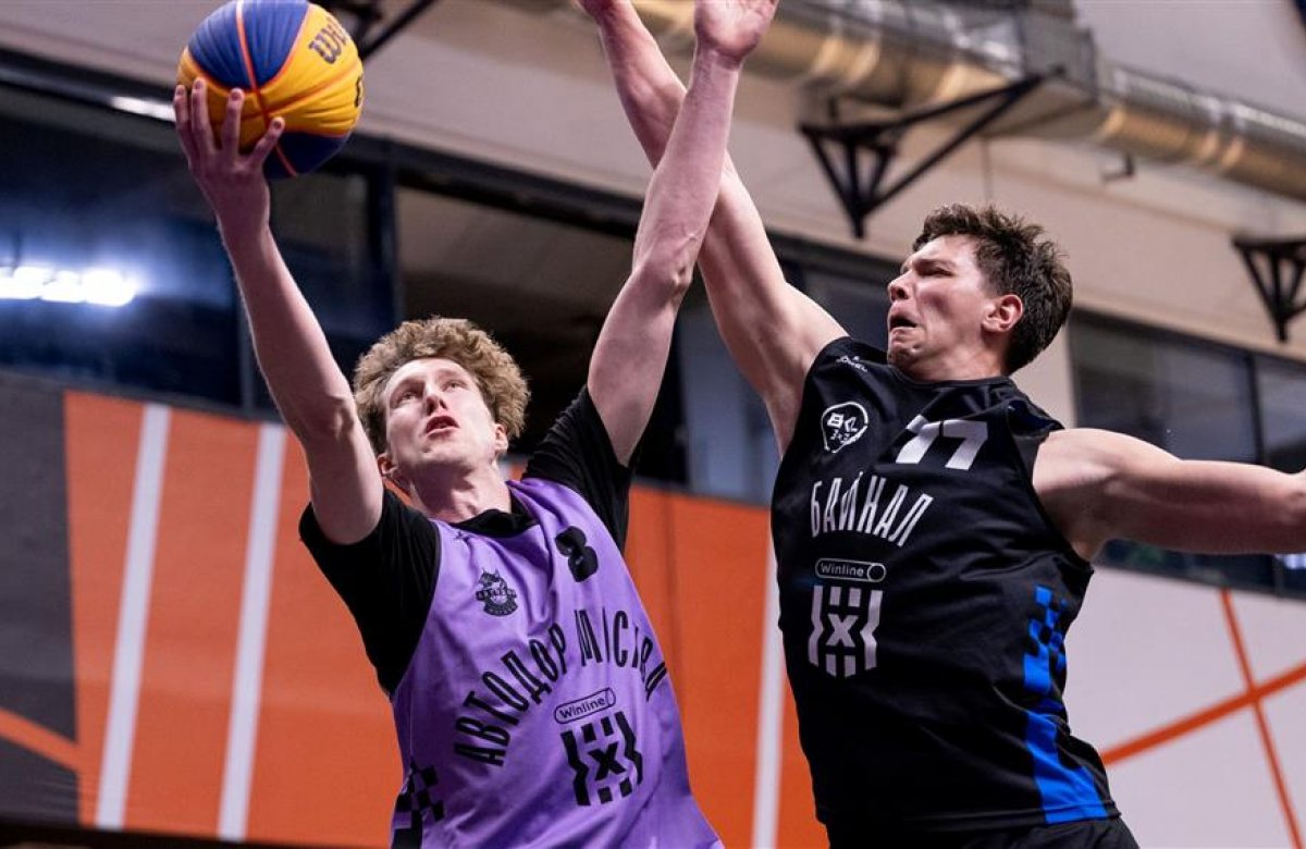 Снайперские подвиги Сидоренко: 34 очка за 3 матча и 13 точных дальних бросков из 18!